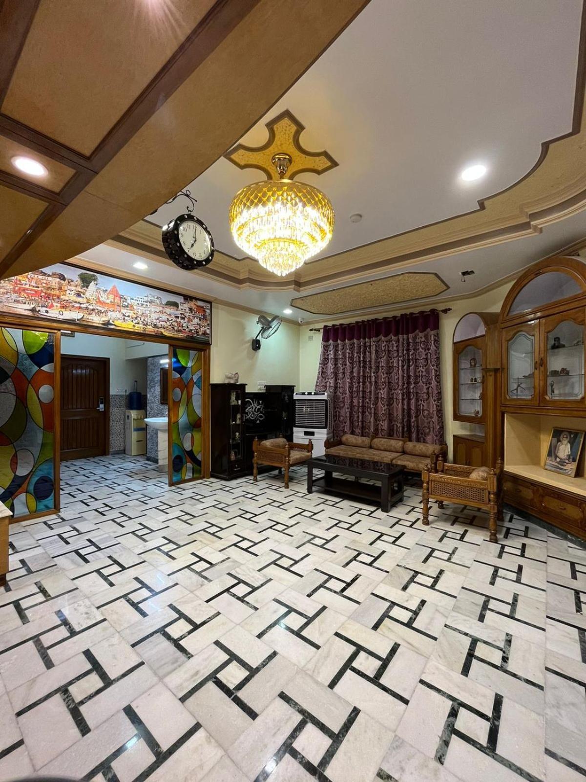 Homestay Ruby *